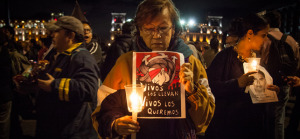 © César Martínez López