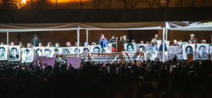 © César Martínez López