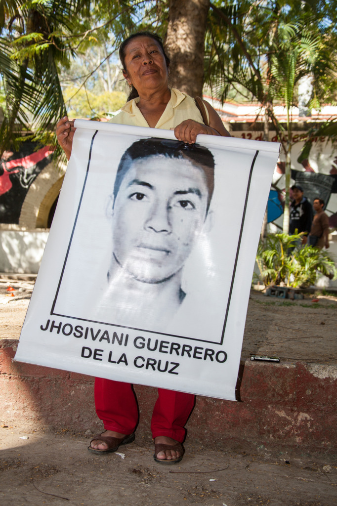 © César Martínez López