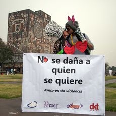 © César Martínez López