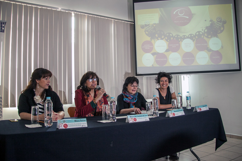 © César Martínez López