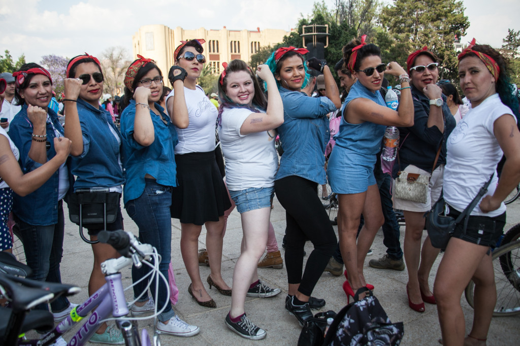 © César Martínez López