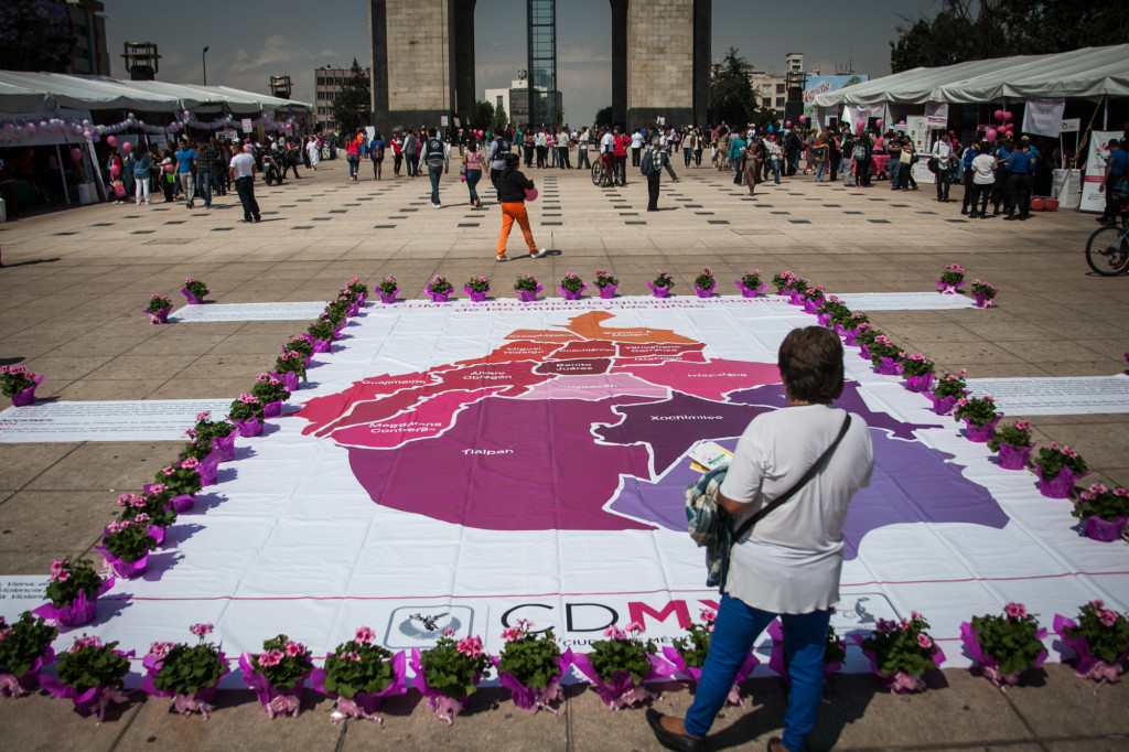 © César Martínez López