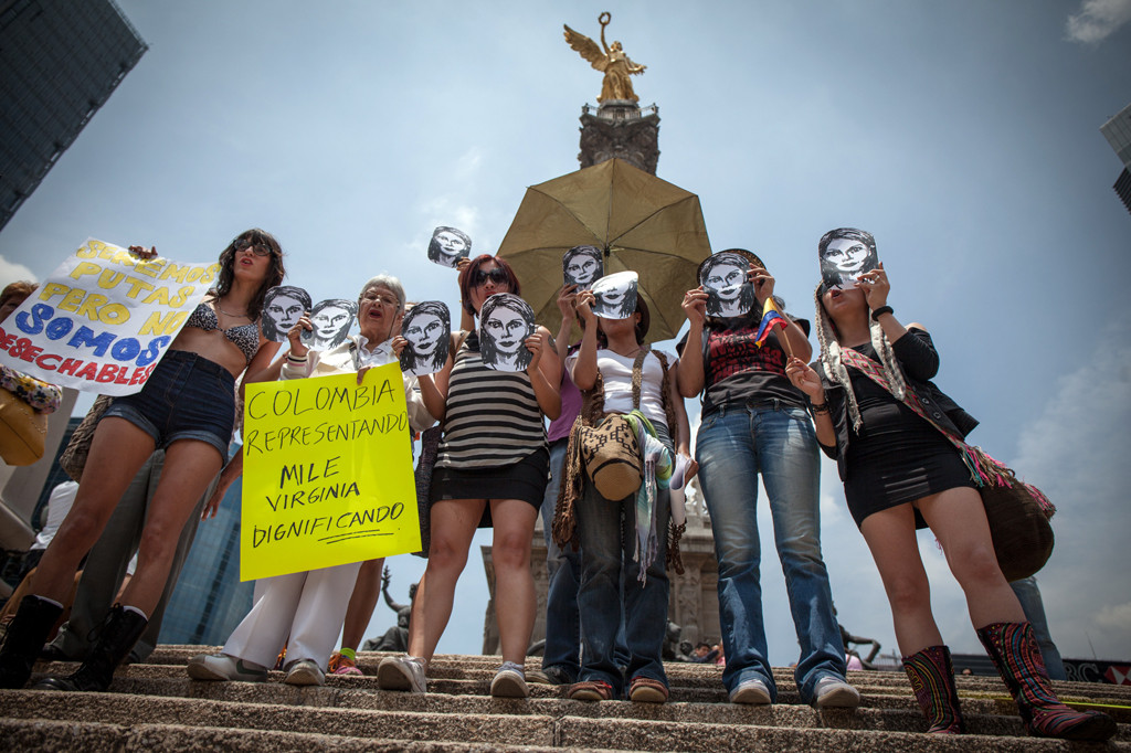 © César Martínez López