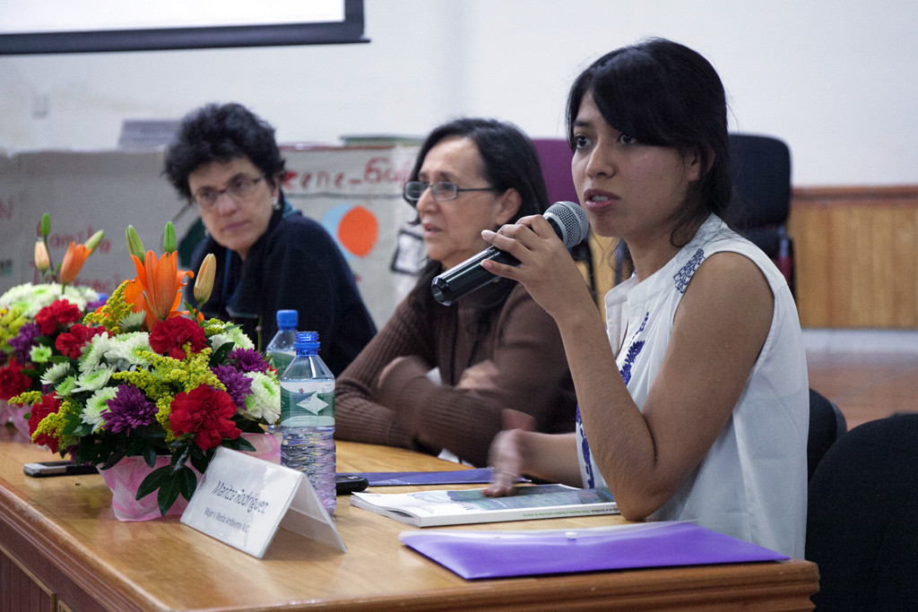 © César Martínez López