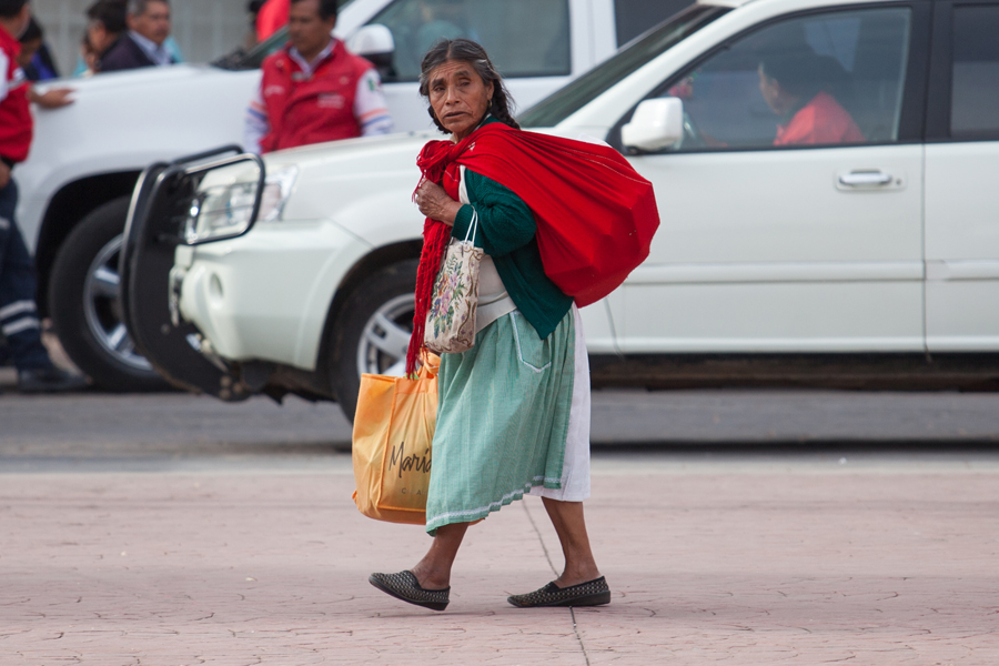 © César Martínez López