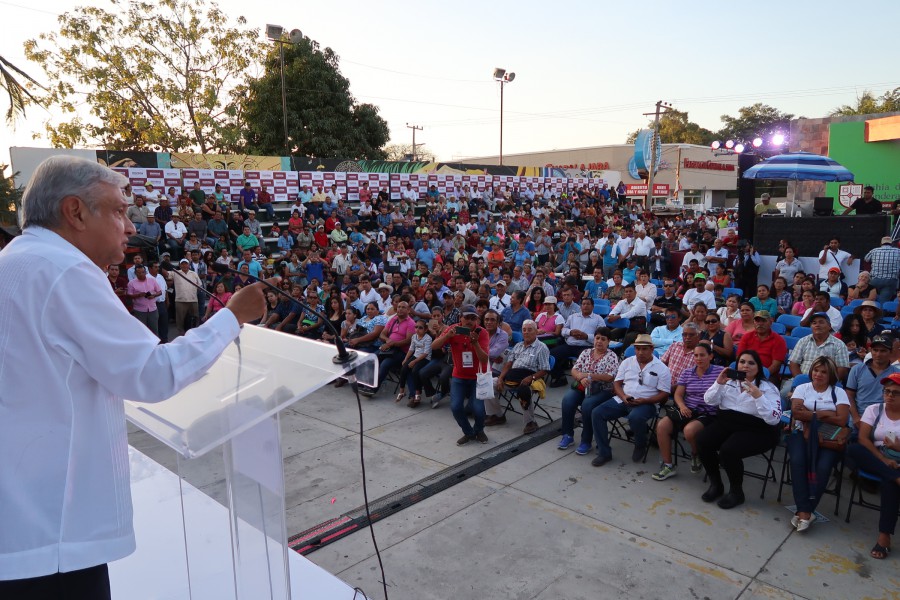 https://paginabierta.mx/wp-content/uploads/2017/02/8amlo1.jpg