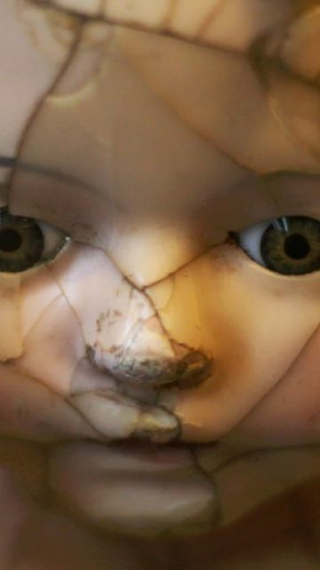 Entre líneas y grietas/ Autoridad, miedo y culpa: algunas caras de la pederastia.